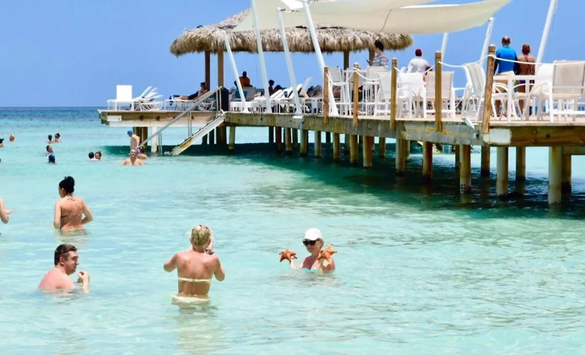 Ocean Front 3Br @Cadaquescaribe Bayahibe Apartment San Rafael del Yuma